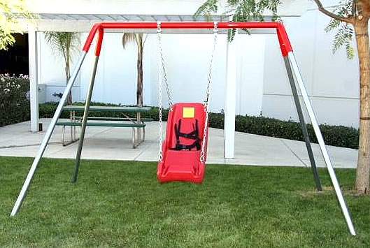 Special needs playground equipment :: ADA swing frame :: Single Bay